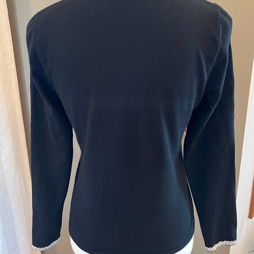 Anne Klein Lace Sweater, Size small - Picture 4 of 5